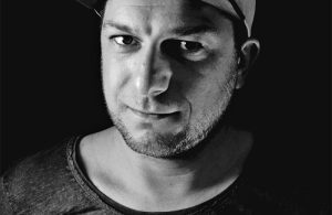 UMEK, Sam Paganini, Bee Lincoln, as.usual music